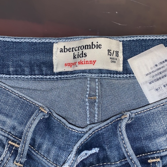 Abercrombie kids Jeans - Picture 6 of 6